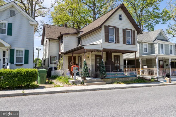 $325,000 | 116 West Avenue, Pitman, NJ 08071