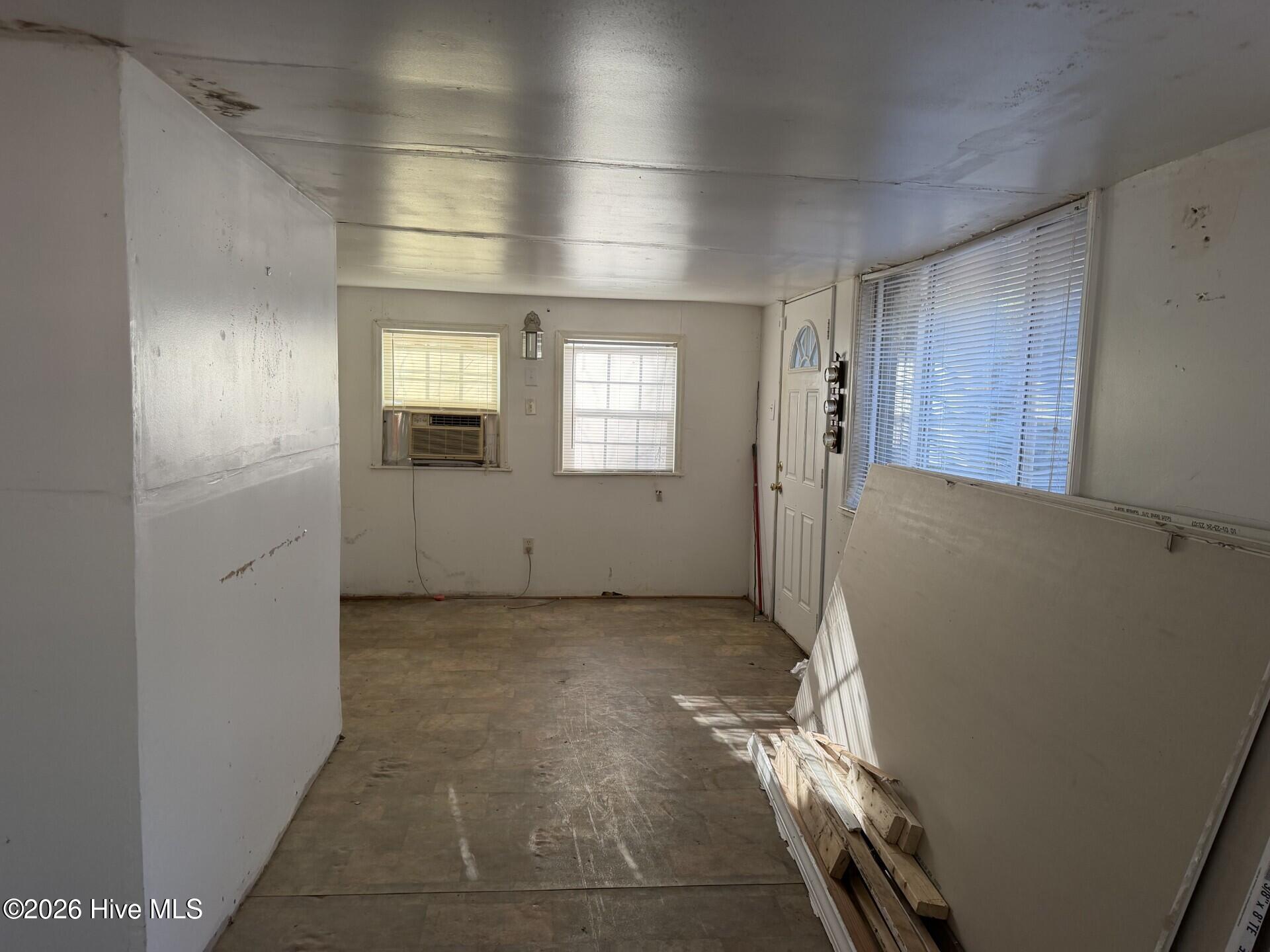 3414 Possum Hill Road Bath, NC 27808 - Photo 10 of 22 sunroom