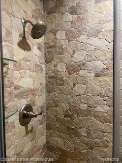 1485 Fairholme Road Grosse Pointe Woods, MI 48236 - Photo 28 of 40