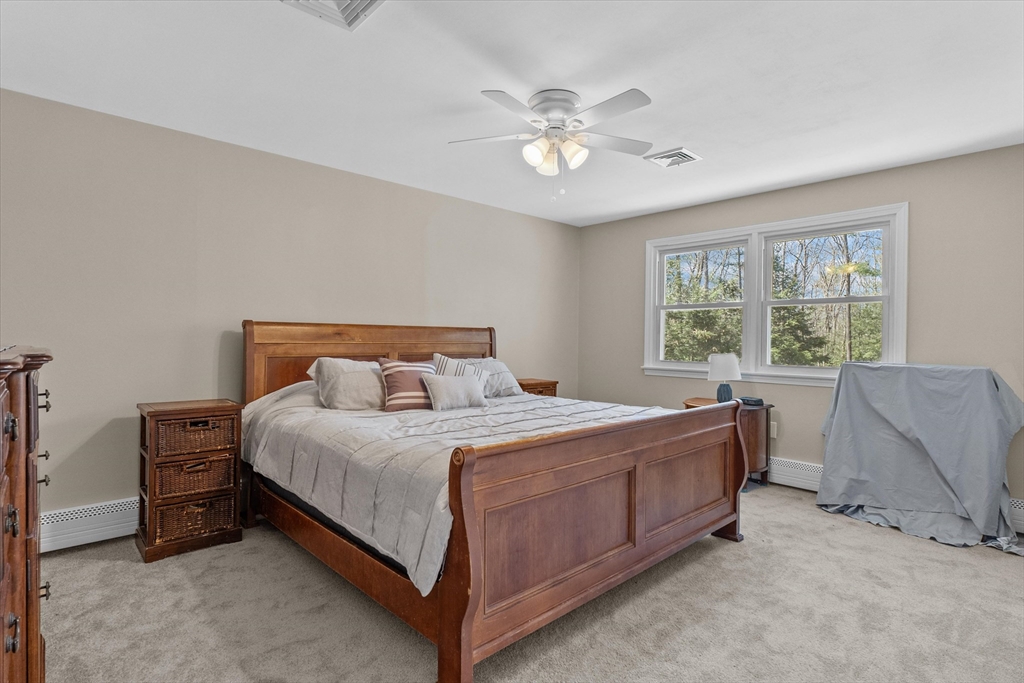 31 Country East Hampstead, NH 03826 - Photo 20 of 41