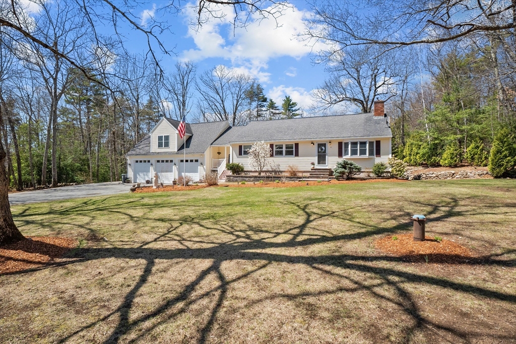 31 Country East Hampstead, NH 03826 - Photo 8 of 41