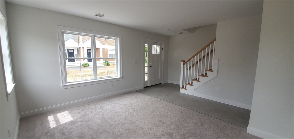42 Oxbow Road, Unit 201 Raynham, MA 02767 - Photo 5 of 25