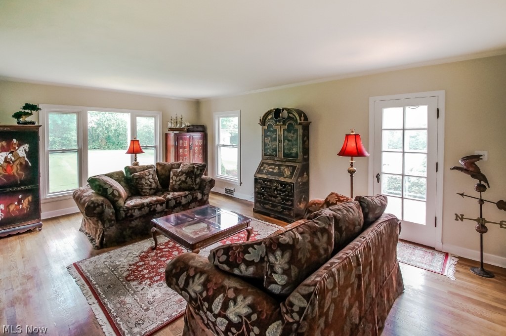 15075 Russell Road Chagrin Falls, OH 44022 - Photo 10 of 25 Gallery Image 10