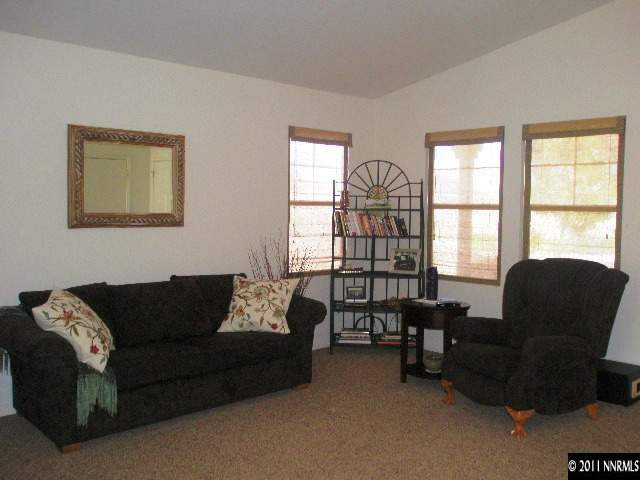 2110 Eagle Greens Drive Reno, NV 89521 - Photo 6 of 11 Photo 6