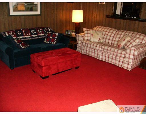 4 Packard Road East Brunswick, NJ 08816 - Photo 3 of 10 Gallery Image 3