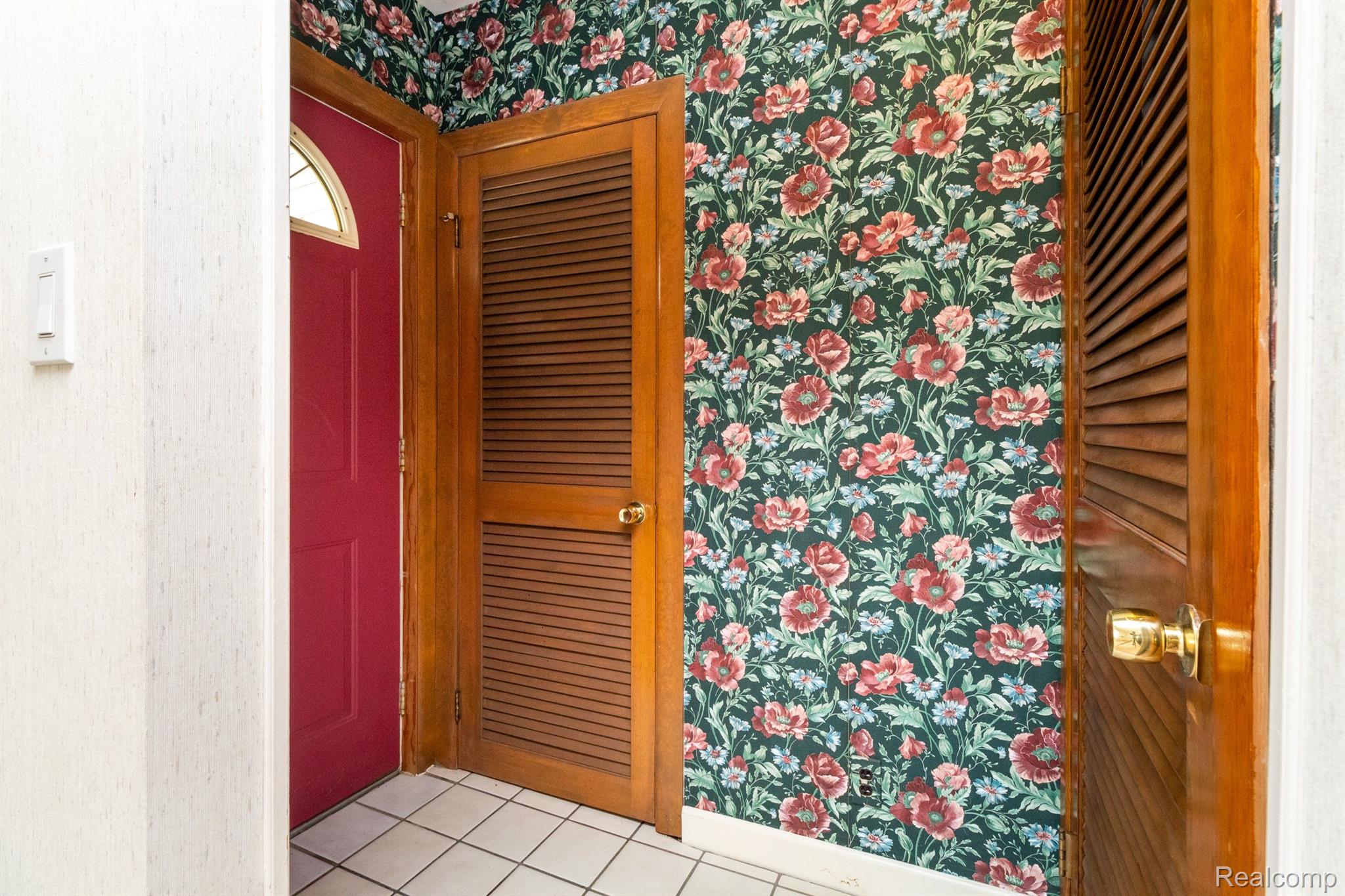 971 Harvard Road Berkley, MI 48072 - Photo 24 of 43 Gallery Image 24