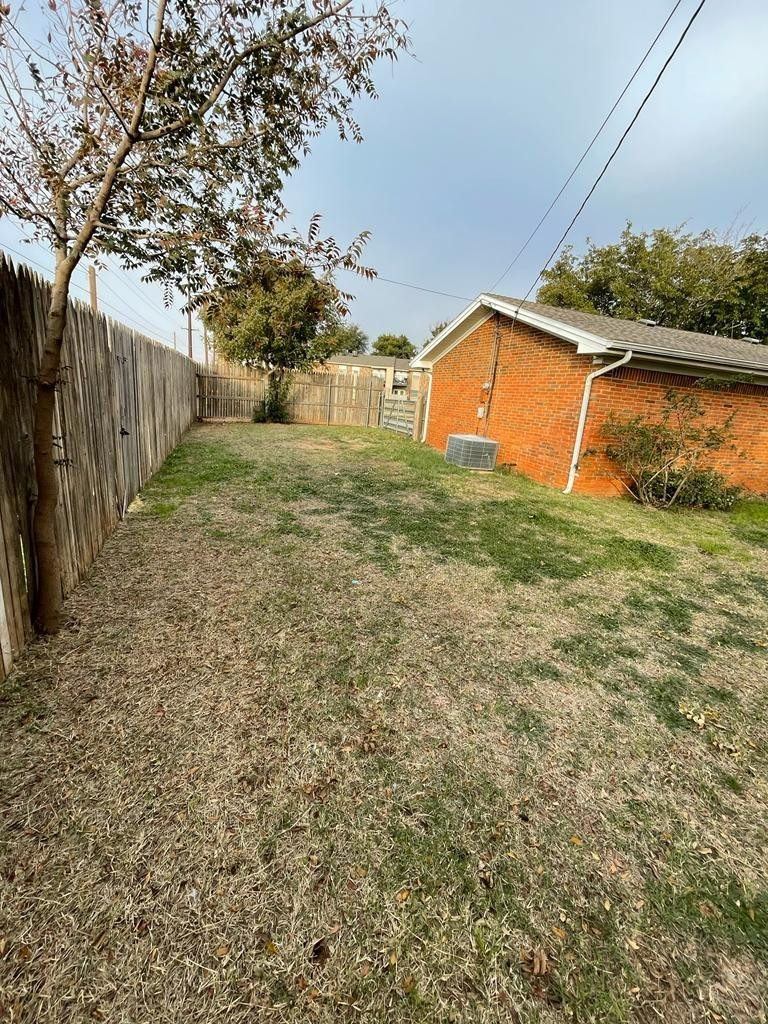 2141 71st Street Lubbock, TX 79412 - Photo 19 of 20 Photo 19