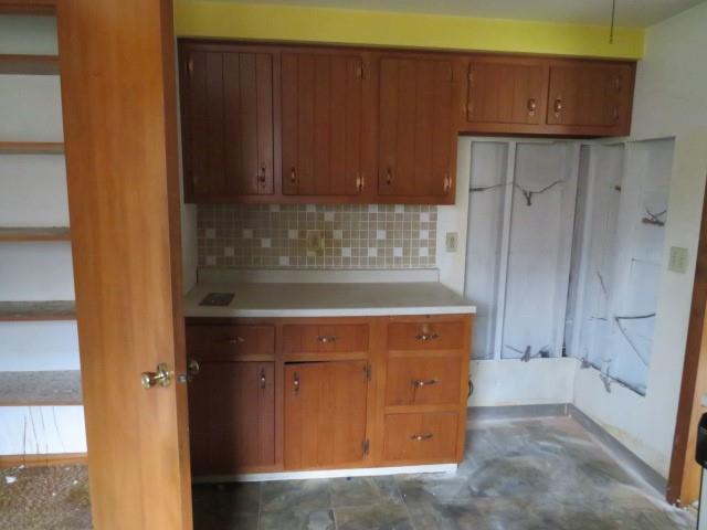7967 Aber Road Verona, PA 15147 - Photo 21 of 25 Gallery Image 21