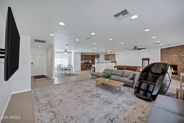 $445,000 | 13657 North 21st Avenue, Phoenix, AZ 85029