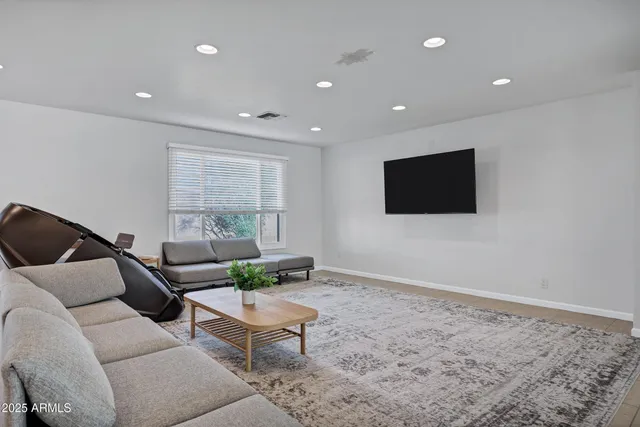 $445,000 | 13657 North 21st Avenue, Phoenix, AZ 85029