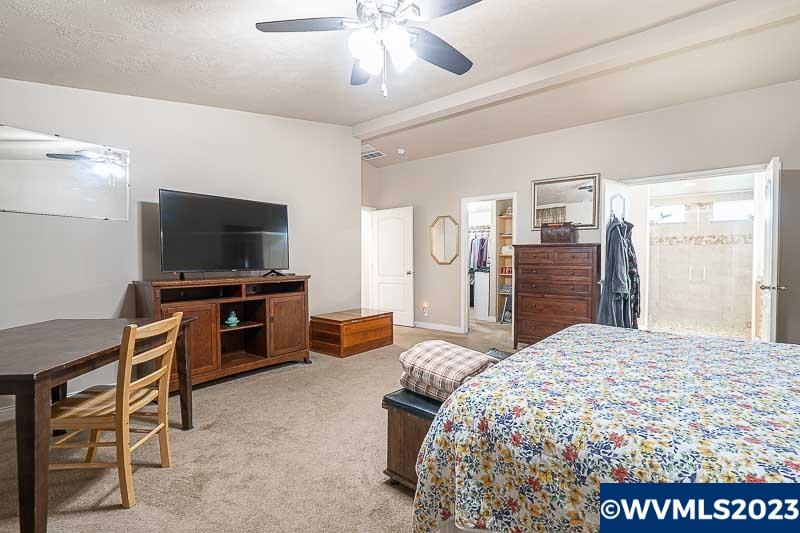 2890 Stoltz Hill Road Lebanon, OR 97355 - Photo 16 of 38 Gallery Image 16