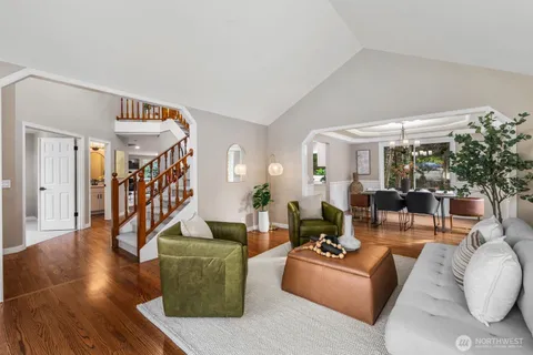 $1,265,000 | 904 187th Place Southwest, Lynnwood, WA 98036
