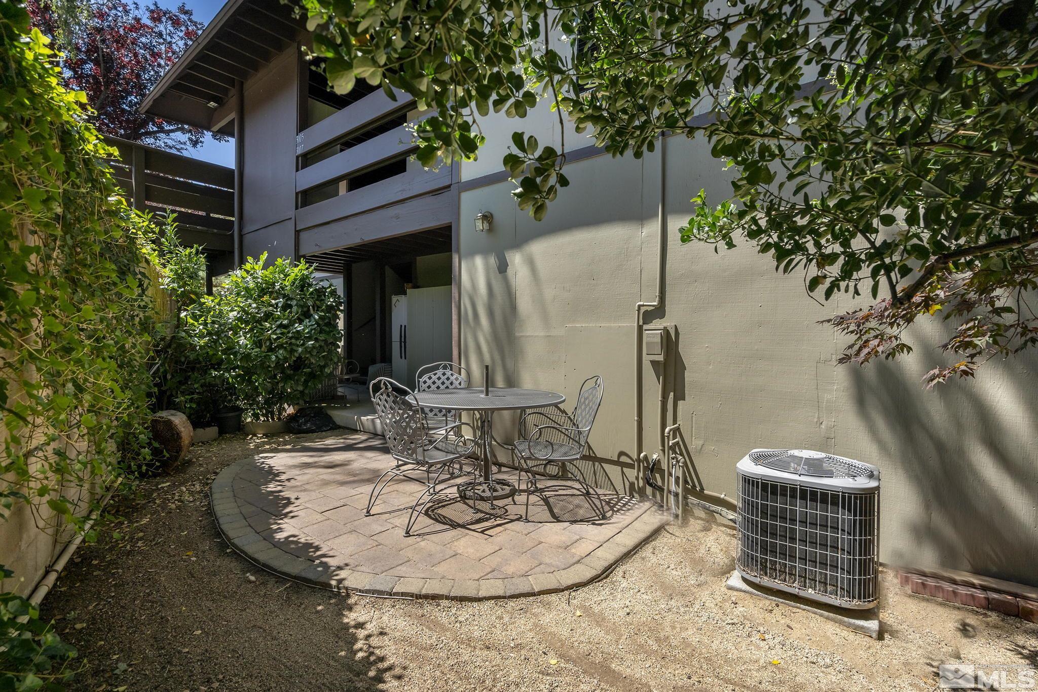 3111 Cashill Boulevard Reno, NV 89509 - Photo 4 of 18 Photo 4