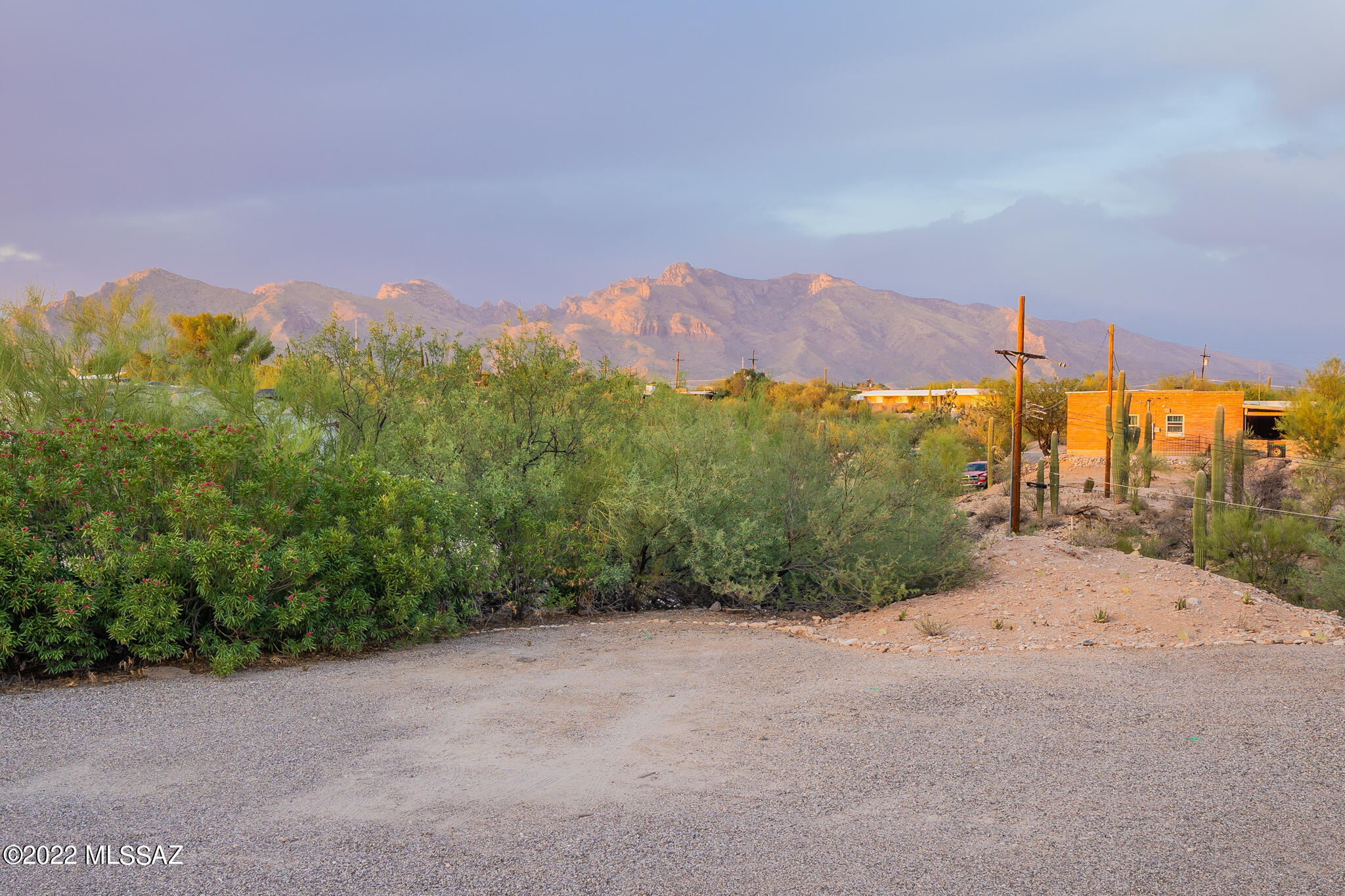 901 West Roller Coaster Road Tucson, AZ 85704 - Photo 37 of 40 Gallery Image 37