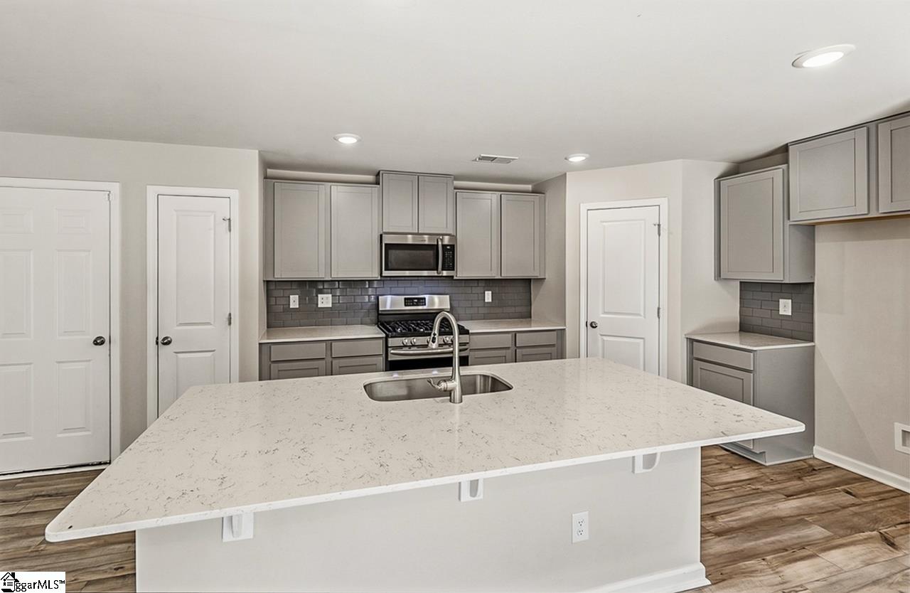 1285 Kilead Court Boiling Springs, SC 29316 - Photo 8 of 41