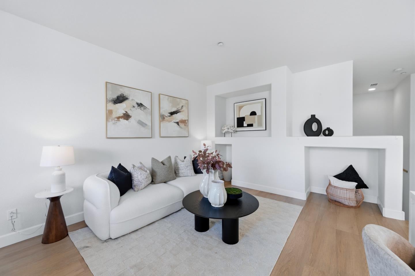 35005 11th Street Union City, CA 94587 - Photo 20 of 80 a living room with furniture and a painting on the wall