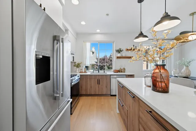 $699,000 | 35005 11th Street, Union City, CA 94587