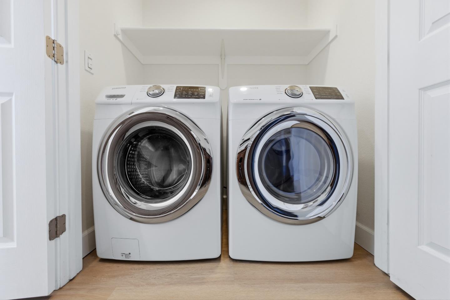35005 11th Street Union City, CA 94587 - Photo 51 of 80 a utility room with dryer and washer