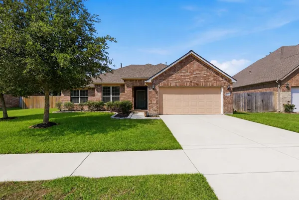 $375,000 | 24511 Emerald Pool Falls Drive, Tomball, TX 77375