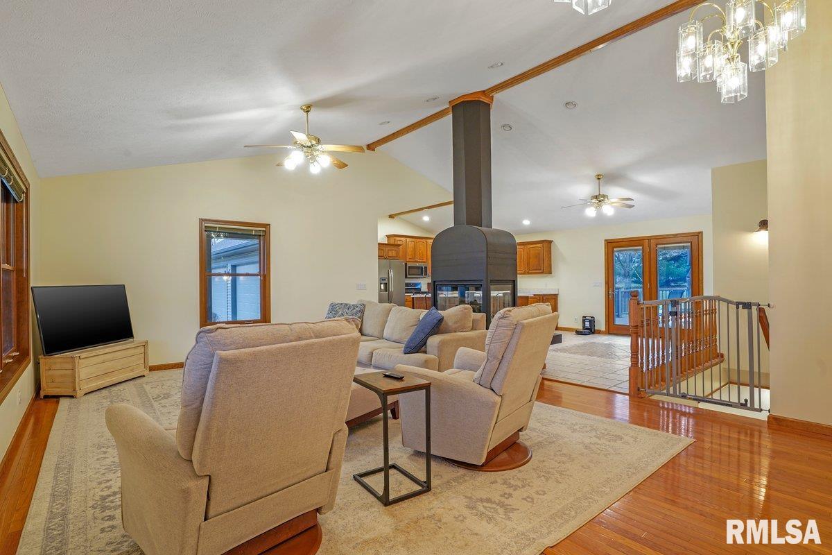 1790 Covered Bridge Road Chatham, IL 62536 - Photo 17 of 58