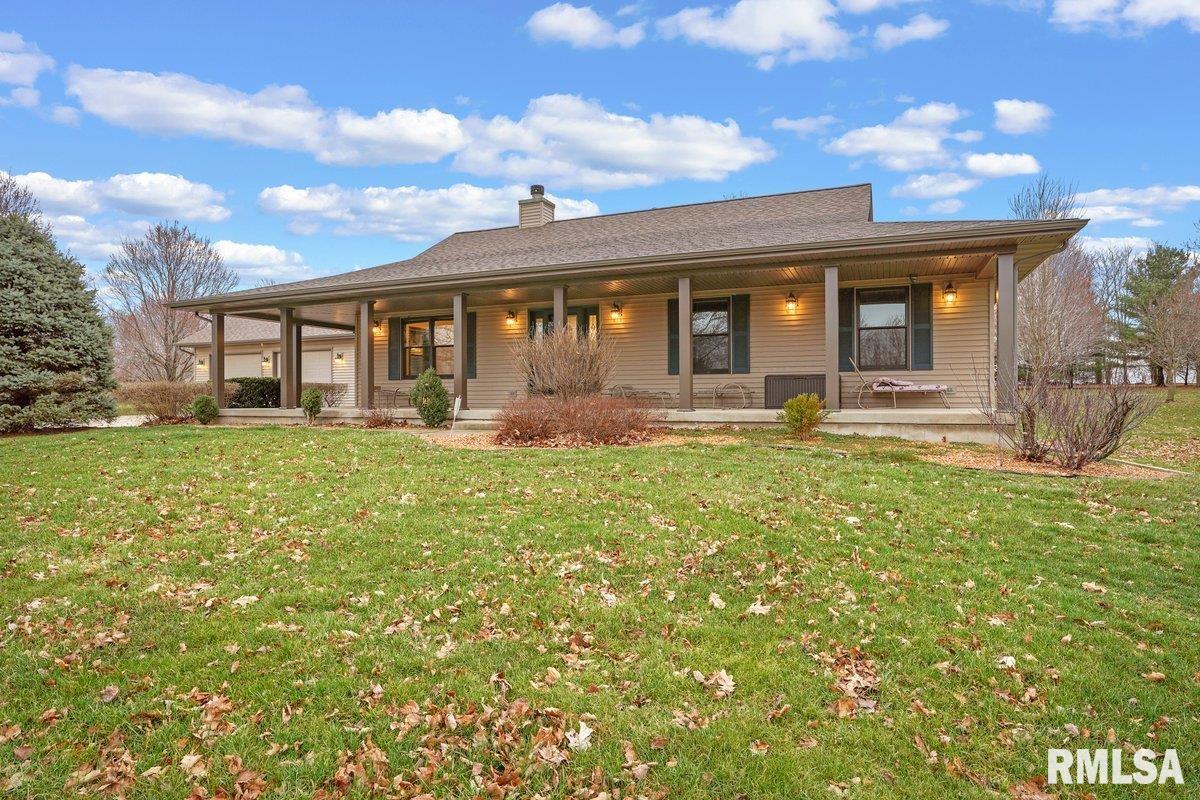 1790 Covered Bridge Road Chatham, IL 62536 - Photo 2 of 58