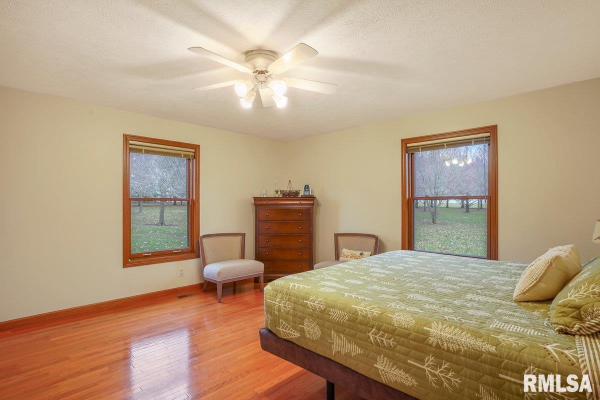 1790 Covered Bridge Road Chatham, IL 62536 - Photo 27 of 58