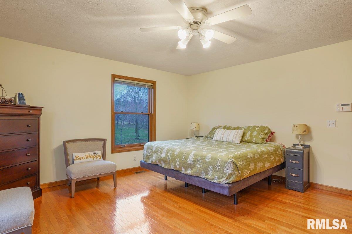 1790 Covered Bridge Road Chatham, IL 62536 - Photo 28 of 58
