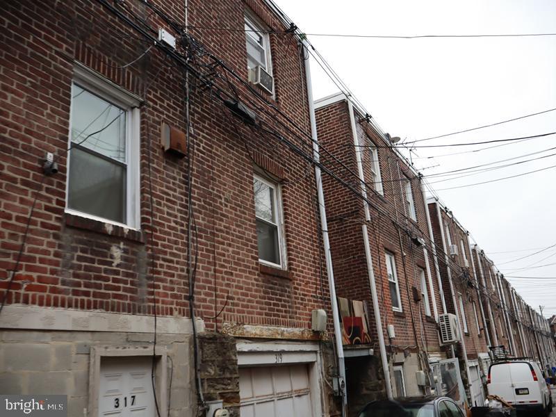 319 Avon Road Upper Darby, PA 19082 - Photo 12 of 26 Gallery Image 12