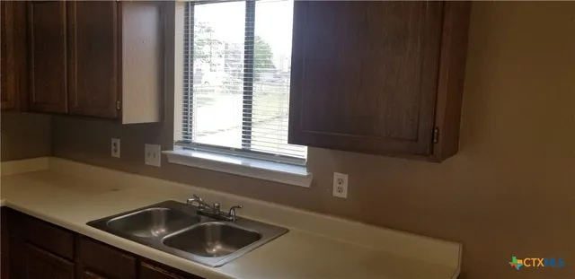 $1,050 | 3701 Daniels Drive, Killeen, TX 76543