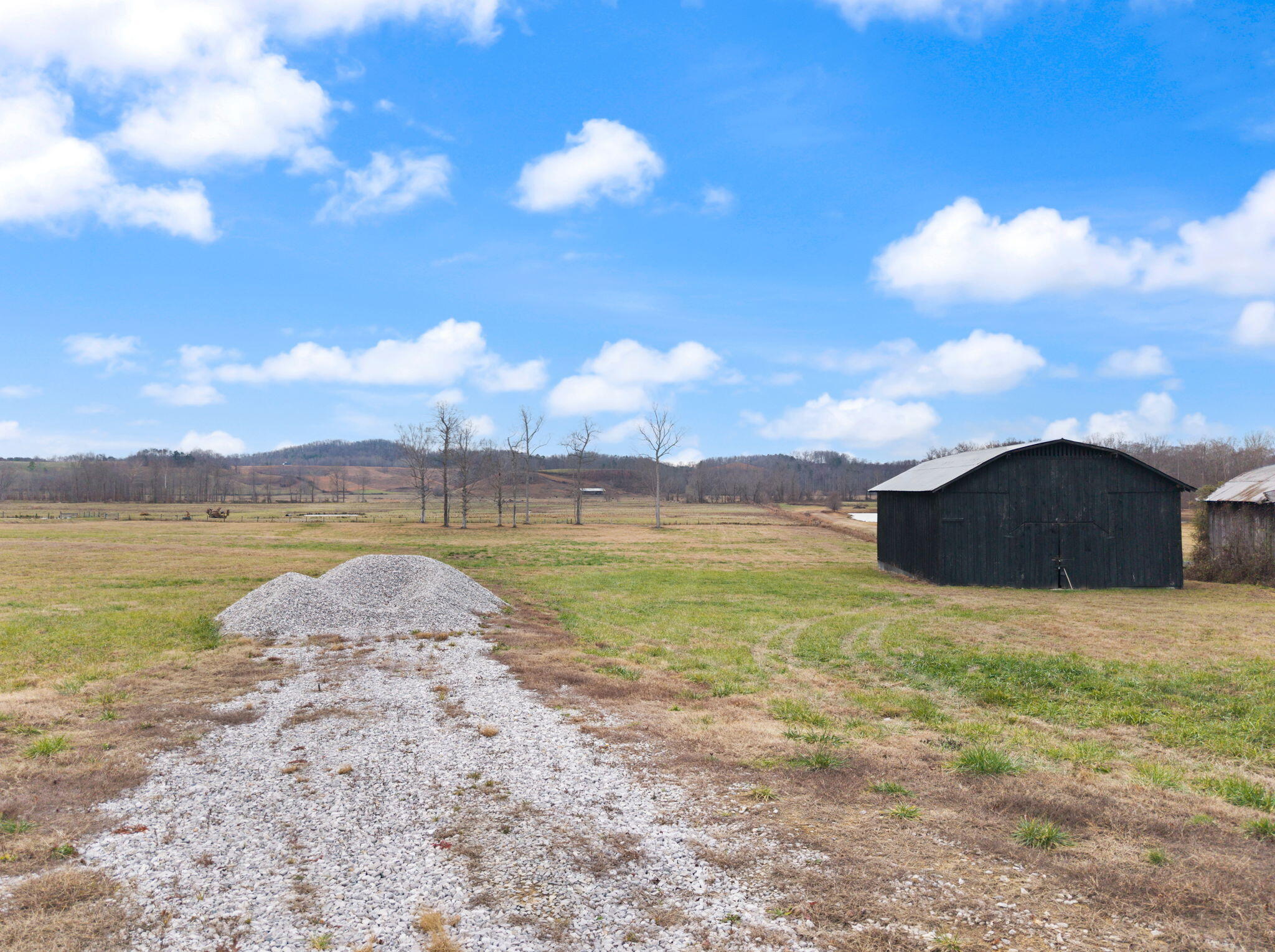 0 East Laurel Road London, KY 40741 - Photo 22 of 36 35-web-or-mls-DJI_20251210101635_0069_D