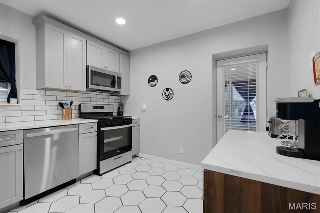 $225,000 | 4153 Loughborough Avenue, St. Louis, MO 63116