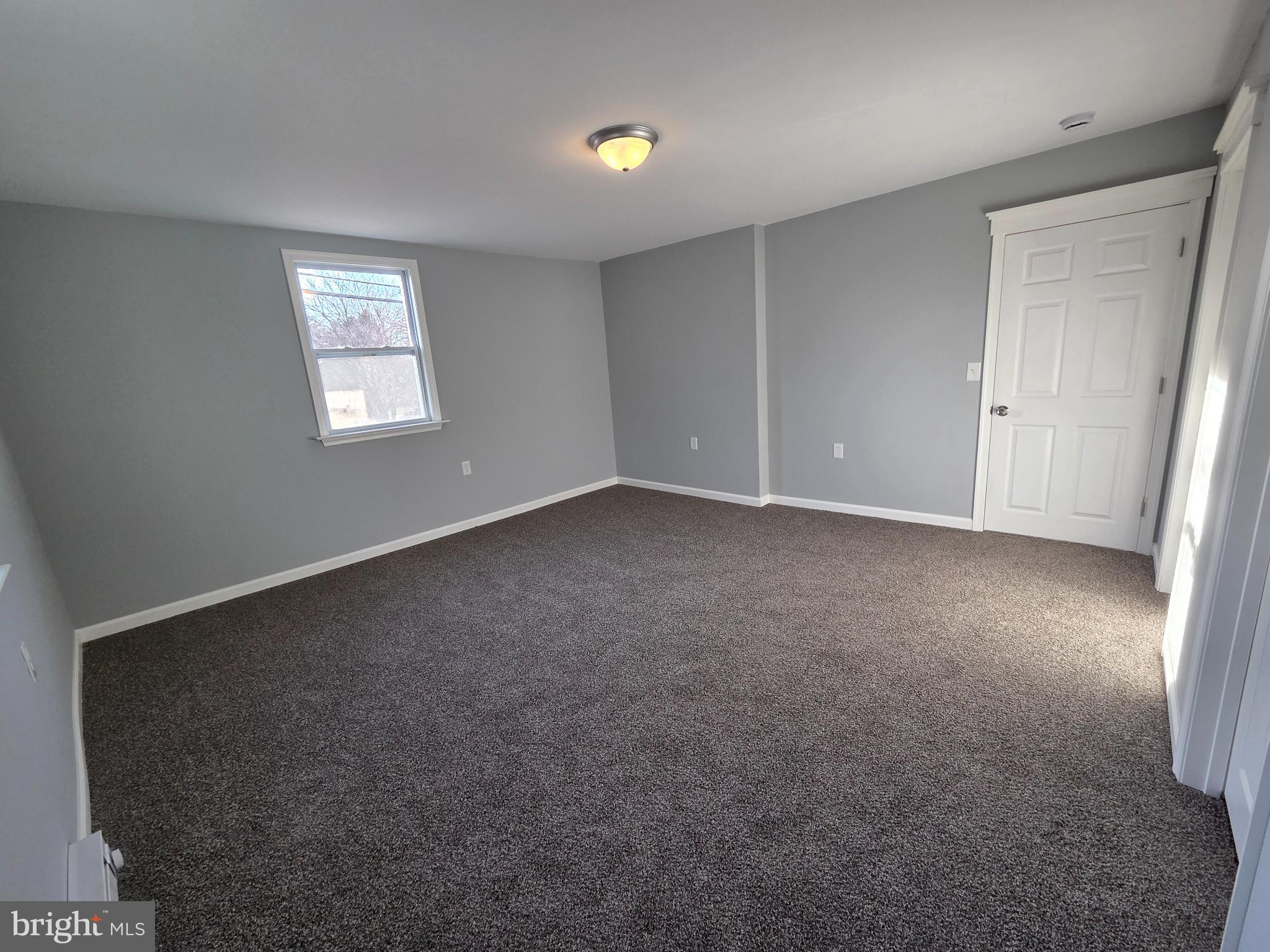 340 Red Mill Road Etters, PA 17319 - Photo 8 of 25 Spacious, light-filled room with fresh decor.