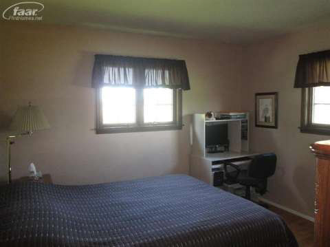 9861 Cronk Road Lennon, MI 48449 - Photo 15 of 37 20402816-14.JPG