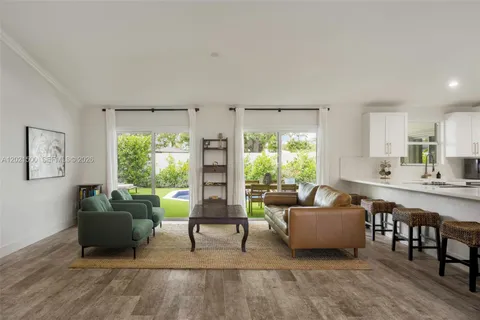 $1,700,000 | 7400 Southwest 170th Terrace, Palmetto Bay, FL 33157