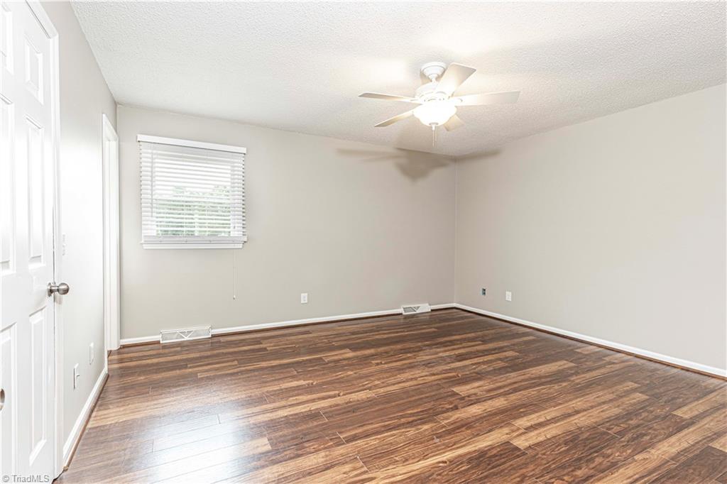 369 Central Road Clemmons, NC 27012 - Photo 18 of 23 Gallery Image 18