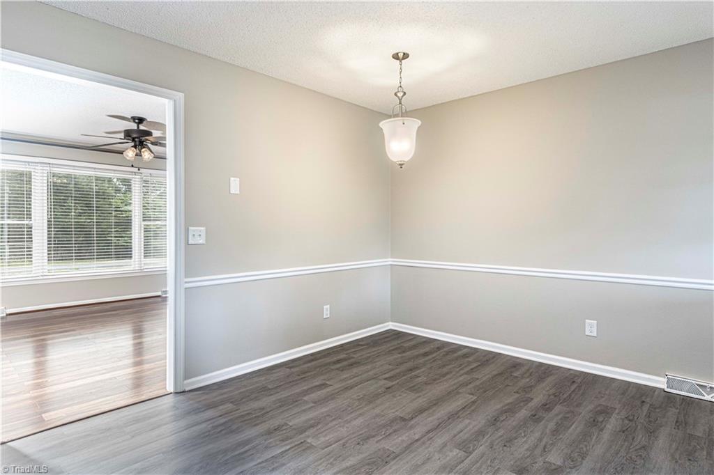369 Central Road Clemmons, NC 27012 - Photo 8 of 23 Gallery Image 8