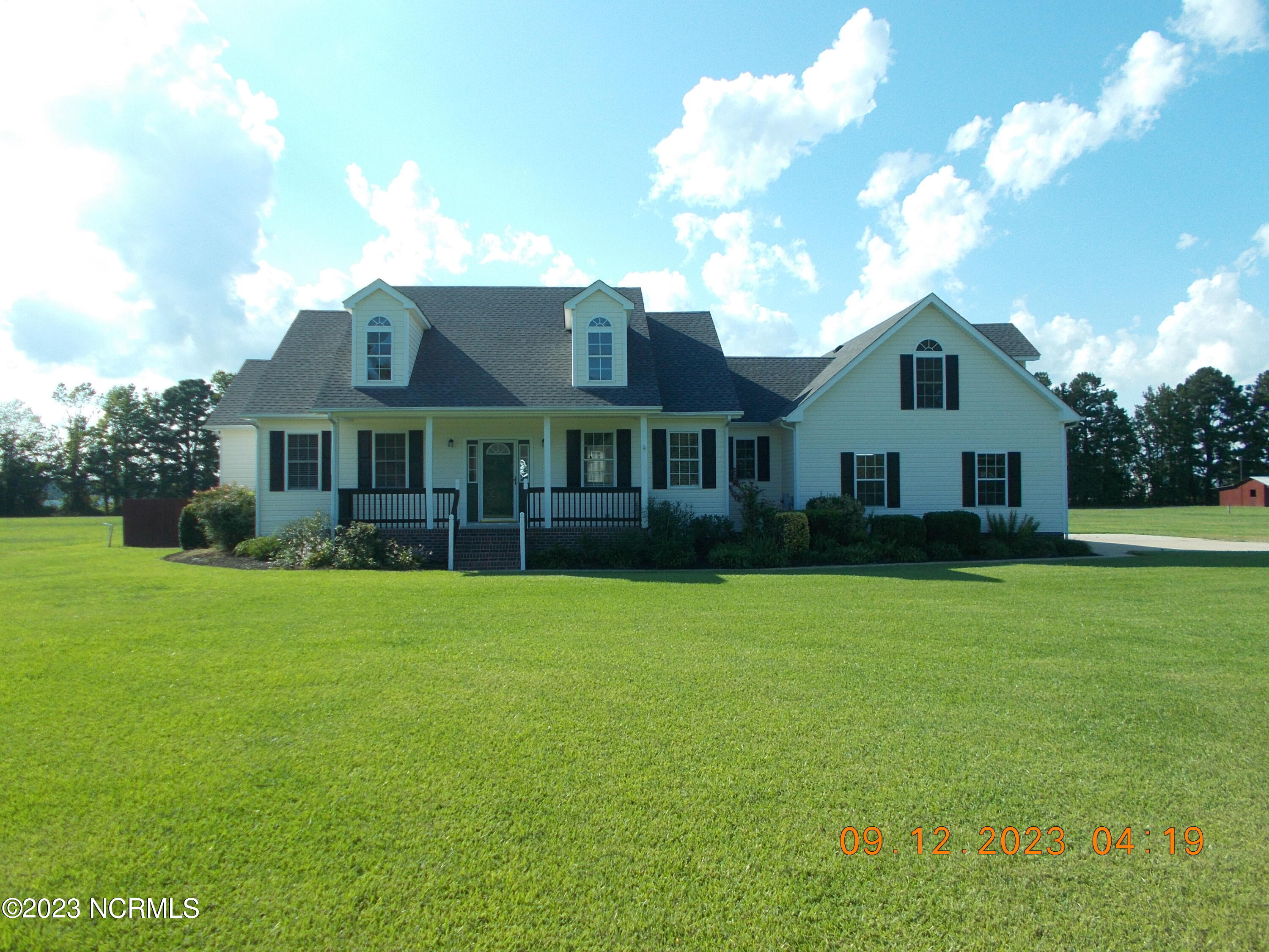 196 Old Jury Road Moyock, NC 27958 - Photo 1 of 44 DSCN3177