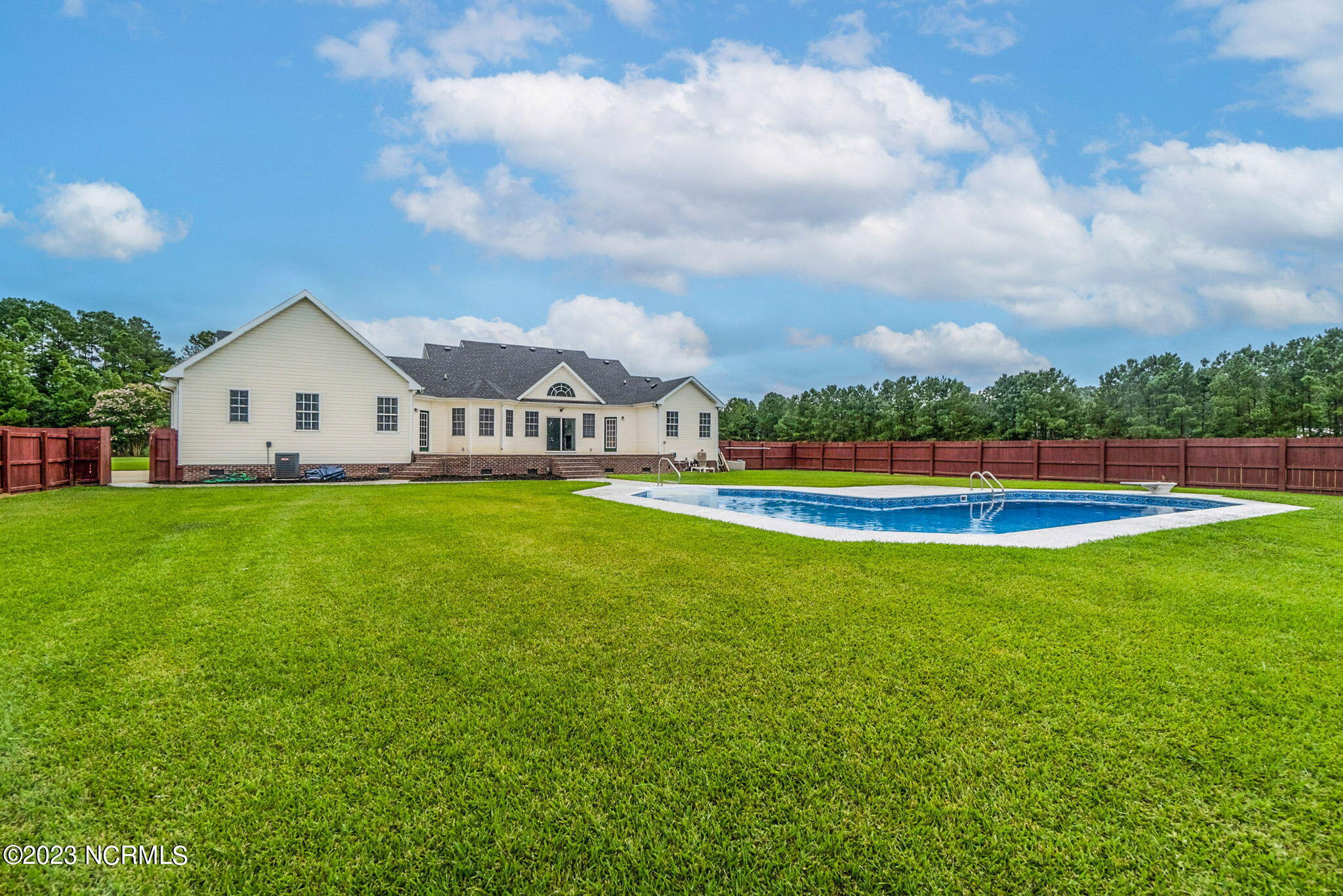 196 Old Jury Road Moyock, NC 27958 - Photo 32 of 44 29-web-or-mls-Exterior - TL -6