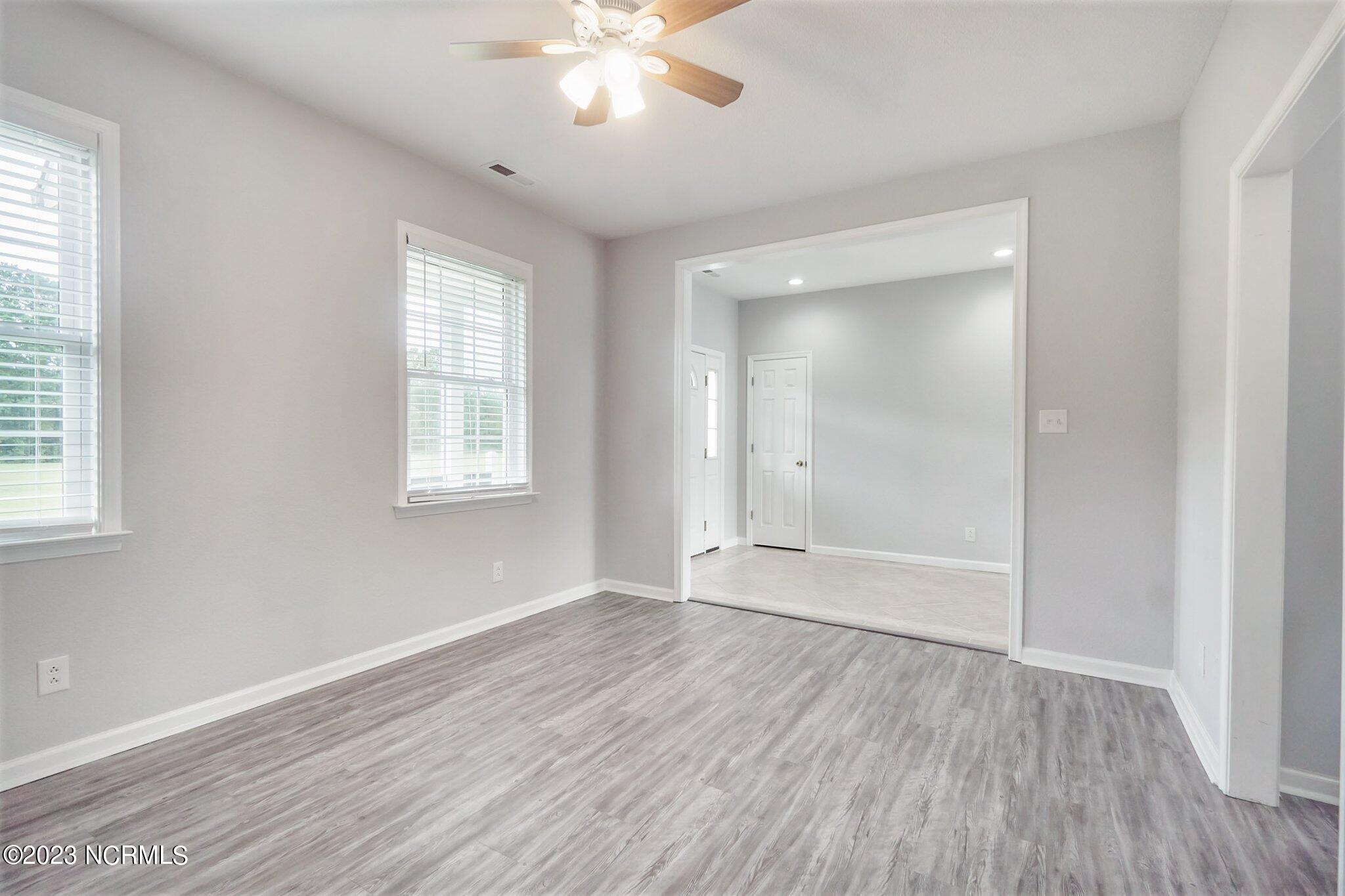 196 Old Jury Road Moyock, NC 27958 - Photo 10 of 44 7-web-or-mls-Done-3