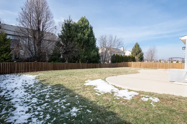 $3,200 | 217 Kristen Street, Plano, IL 60545