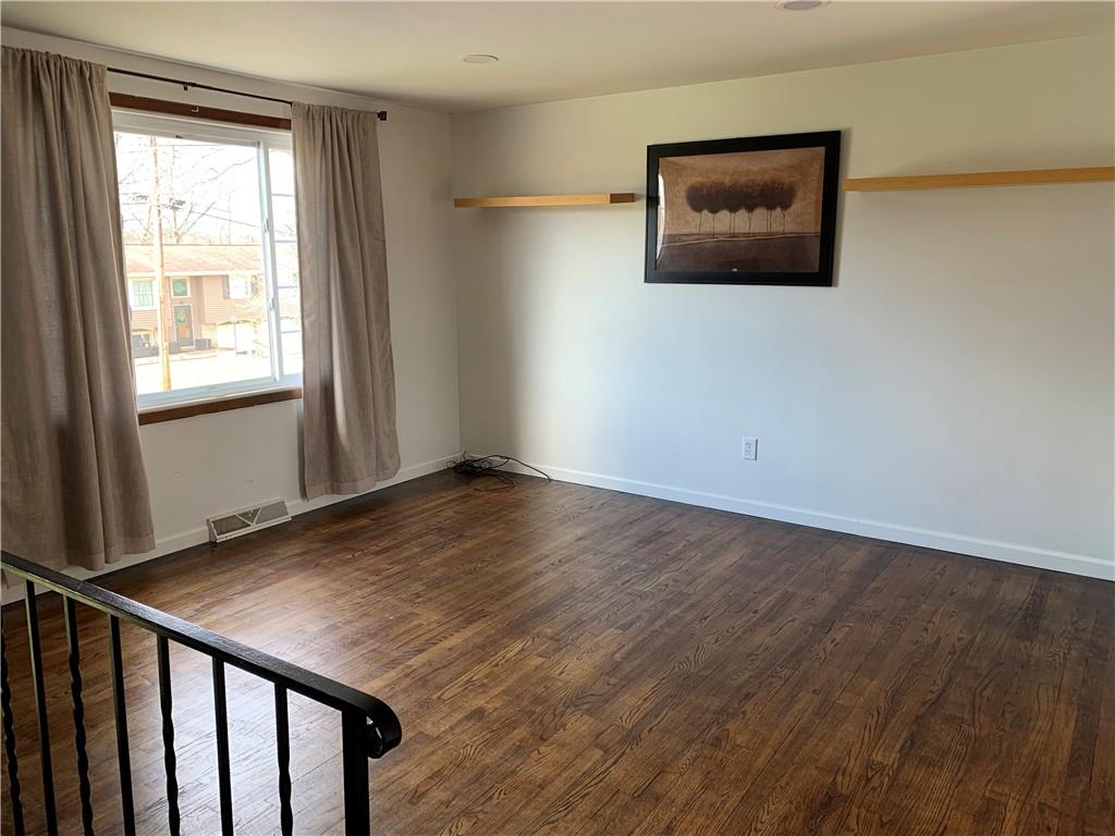709 Blue Ridge Road Pittsburgh, PA 15239 - Photo 3 of 21 Gallery Image 3
