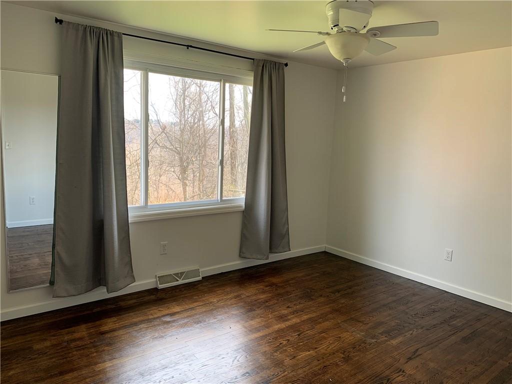 709 Blue Ridge Road Pittsburgh, PA 15239 - Photo 9 of 21 Gallery Image 9