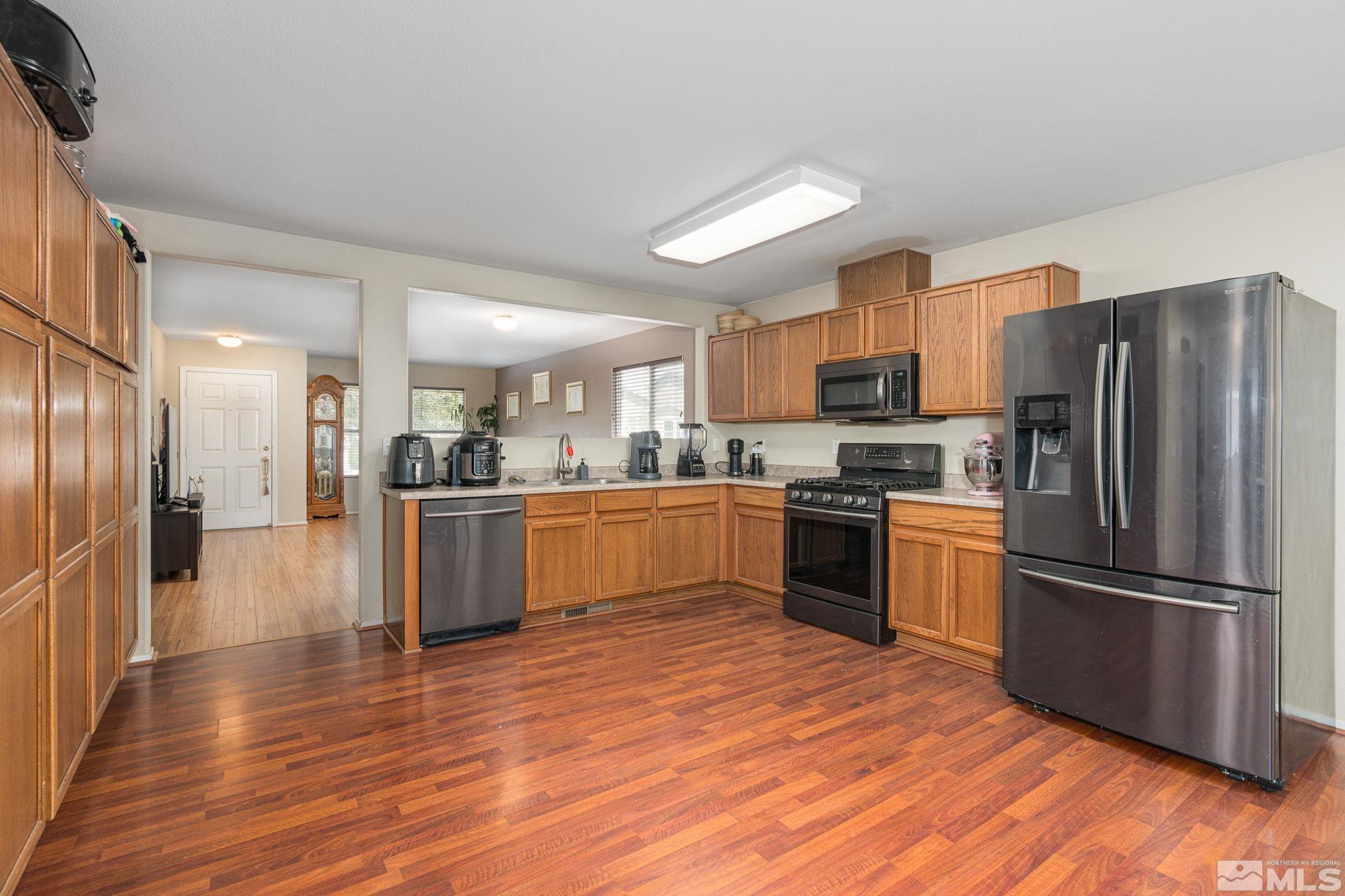 7900 Key Largo Drive Reno, NV 89506 - Photo 8 of 22 Photo 8