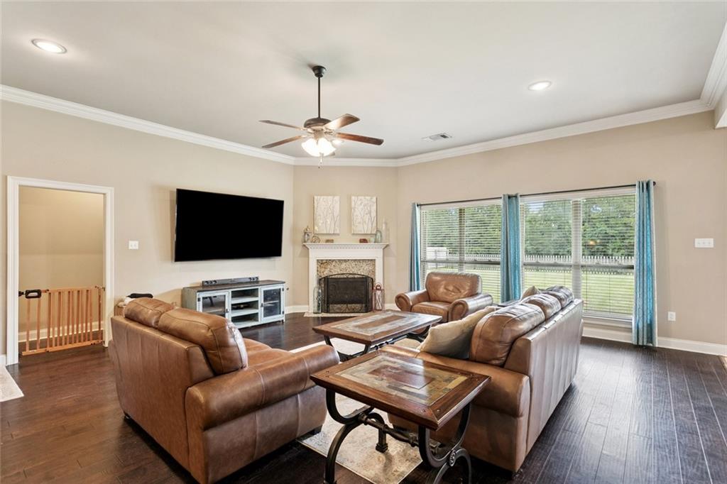 1504 Dominic Drive Covington, LA 70435 - Photo 3 of 17