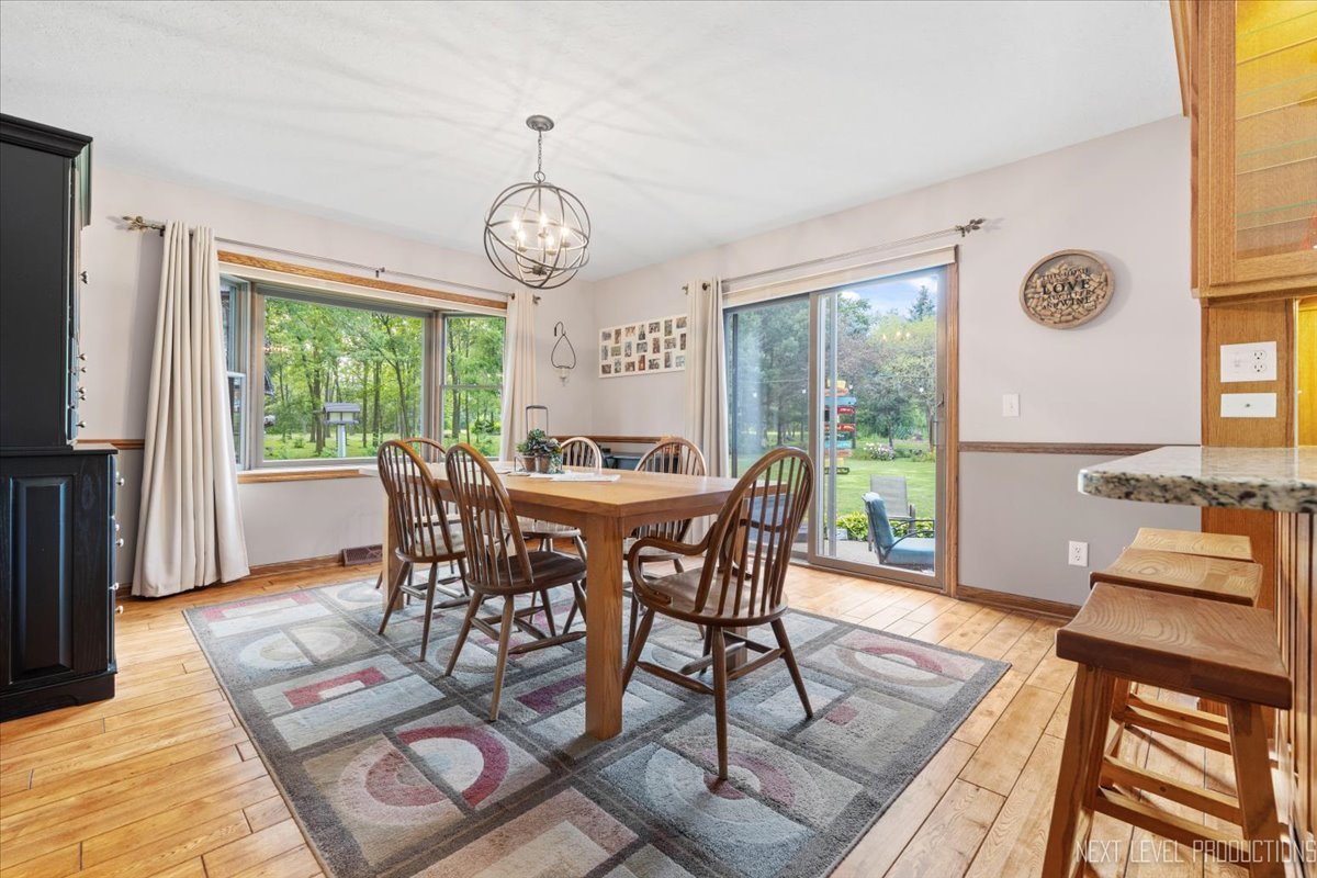 9499 Corneils Road Bristol, IL 60512 - Photo 8 of 49 Gallery Image 8