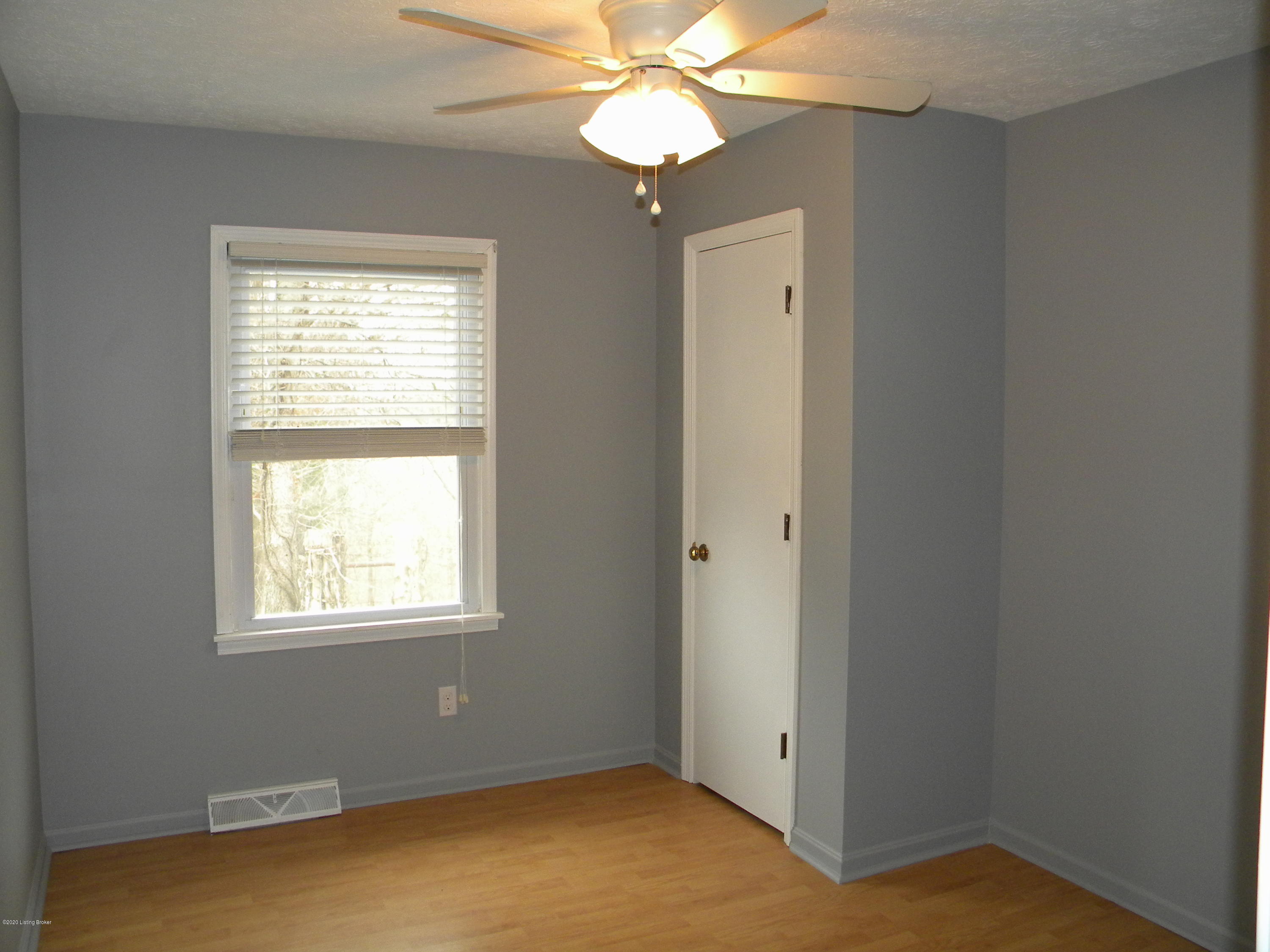 3316 Mt Eden Road Lawrenceburg, KY 40342 - Photo 19 of 40 DSCN4804