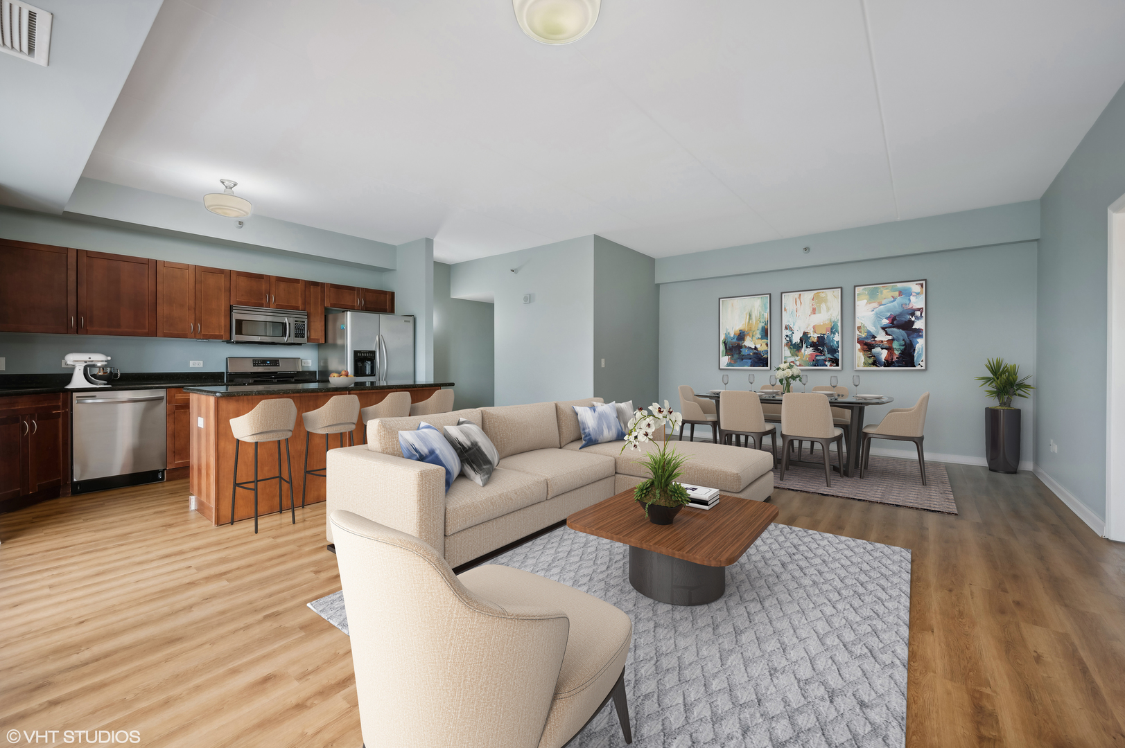 4848 North Sheridan Road, Unit 403 Chicago, IL 60640 - Photo 4 of 21 a living room with furniture and a wooden floor