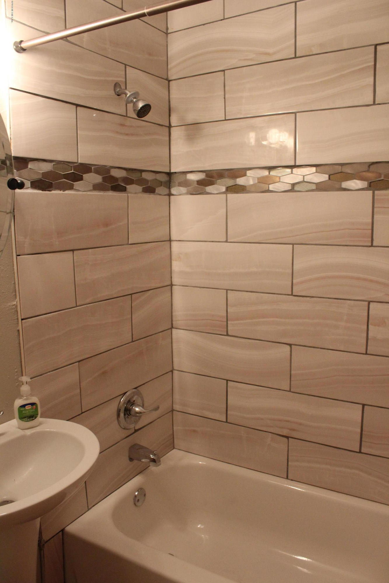 1978 Ribault Scenic Drive Jacksonville, FL 32208 - Photo 26 of 26 Main Bathroom