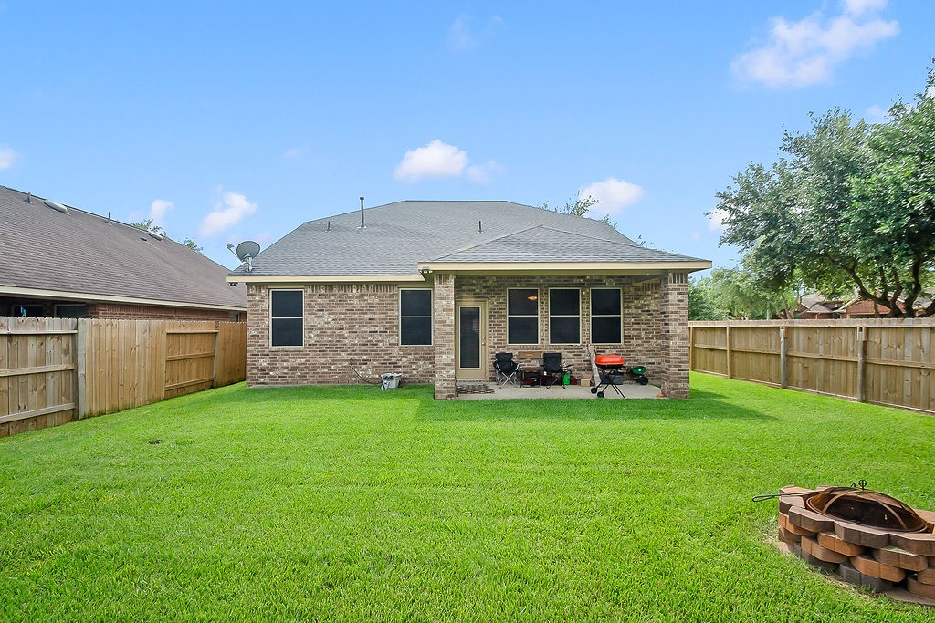 5201 Pale Sage Lane Rosharon, TX 77583 - Photo 32 of 40