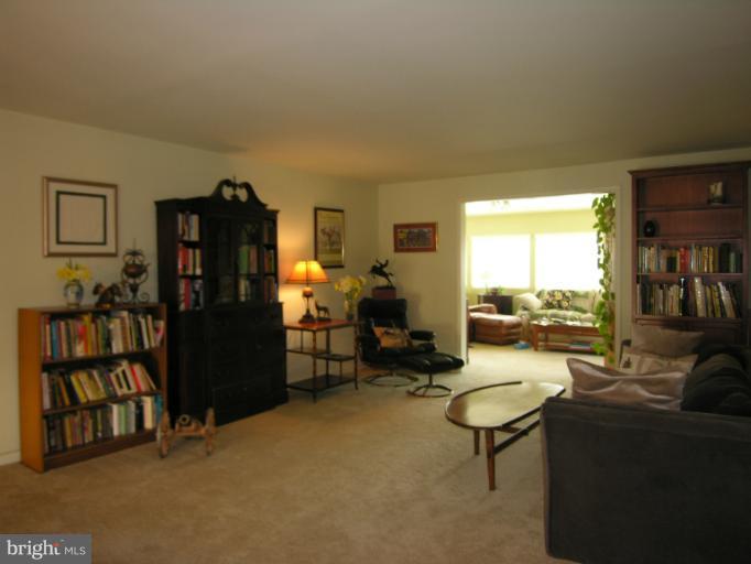 9523 Burning Branch Road Burke, VA 22015 - Photo 26 of 29 Living Room